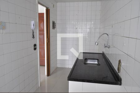 Cozinha de apartamento para alugar com 2 quartos, 53m² em São Francisco Xavier, Rio de Janeiro