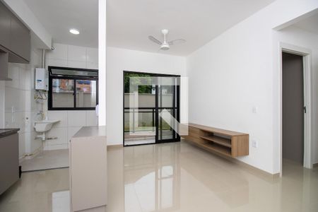 Sala de apartamento para alugar com 1 quarto, 45m² em Recreio dos Bandeirantes, Rio de Janeiro