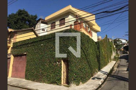 Foto 01 de casa à venda com 3 quartos, 218m² em Vila Morse, São Paulo