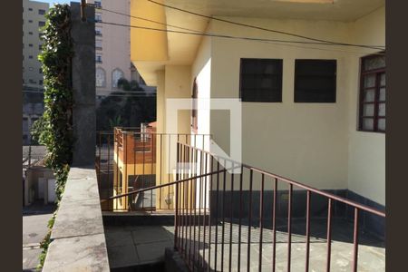 Foto 06 de casa à venda com 3 quartos, 218m² em Vila Morse, São Paulo