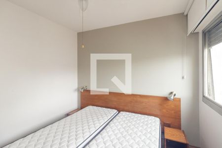 Quarto de apartamento à venda com 1 quarto, 55m² em Vila Buarque, São Paulo