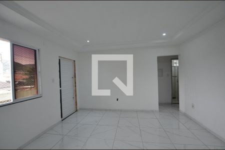 Sala de casa para alugar com 2 quartos, 55m² em Osvaldo Cruz, Rio de Janeiro