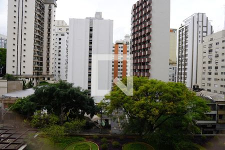 Suíte de apartamento à venda com 2 quartos, 95m² em Cerqueira César, São Paulo