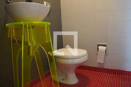 Lavabo de apartamento à venda com 2 quartos, 95m² em Cerqueira César, São Paulo