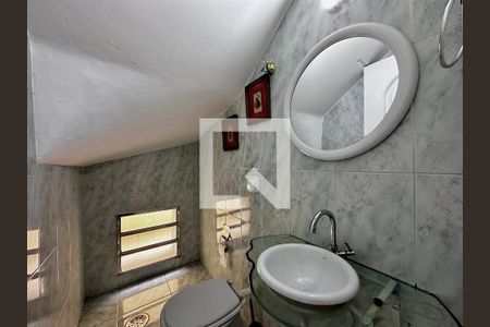 Lavabo de casa à venda com 3 quartos, 170m² em Jardim Aeroporto, São Paulo