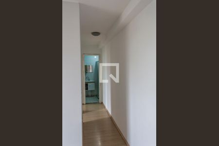 Banheiro de apartamento para alugar com 2 quartos, 43m² em Vila da Oportunidade, Carapicuíba