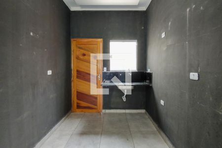 Cozinha de casa de condomínio para alugar com 2 quartos, 50m² em Vila Sonia, Praia Grande