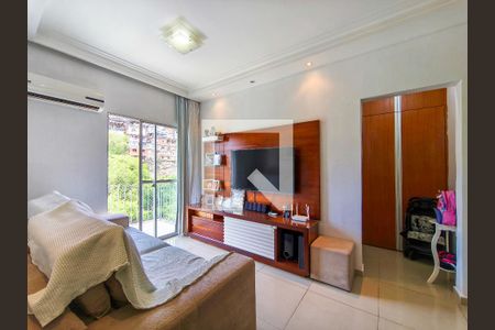 Sala de apartamento para alugar com 2 quartos, 70m² em Rio Comprido, Rio de Janeiro