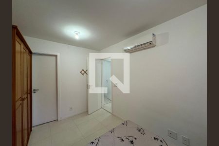 Suíte de apartamento para alugar com 3 quartos, 74m² em Recreio dos Bandeirantes, Rio de Janeiro