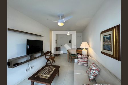 Sala de apartamento para alugar com 3 quartos, 74m² em Recreio dos Bandeirantes, Rio de Janeiro