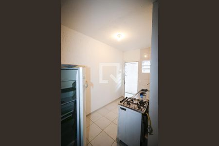 Cozinha de kitnet/studio para alugar com 1 quarto, 25m² em Vila Gumercindo, São Paulo