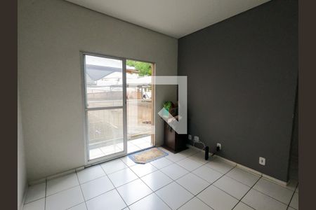 Sala de apartamento para alugar com 2 quartos, 50m² em Ingá, Betim