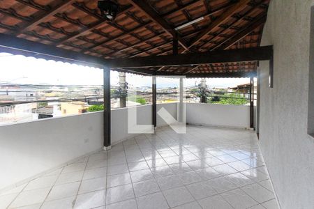 Varanda de casa para alugar com 2 quartos, 200m² em Jardim Nice, São Paulo