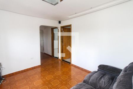 Sala de casa para alugar com 2 quartos, 200m² em Jardim Nice, São Paulo