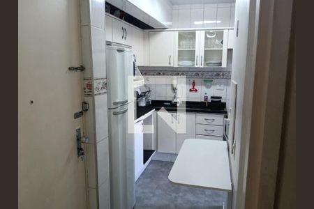 Foto 03 de apartamento à venda com 2 quartos, 53m² em Jardim Olympia, São Paulo