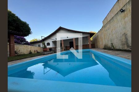 Casa à venda com 485m², 3 quartos e 6 vagas Casa à venda com 485m², 3 quartos e 6 vagasFoto 37