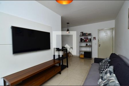 Sala 2 ambientes de apartamento para alugar com 2 quartos, 84m² em Savassi, Belo Horizonte