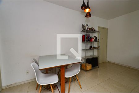 Sala 2 ambientes de apartamento para alugar com 2 quartos, 84m² em Savassi, Belo Horizonte