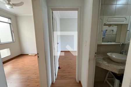 Corredor de apartamento à venda com 2 quartos, 95m² em Jardim Carioca, Rio de Janeiro