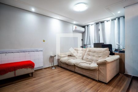 Sala de casa para alugar com 2 quartos, 180m² em Amato, Sorocaba