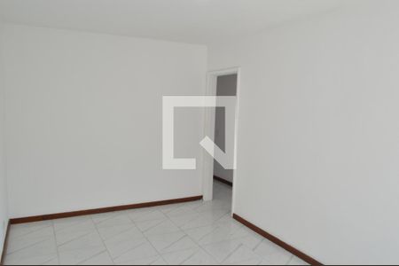 Sala  de apartamento para alugar com 2 quartos, 62m² em Pechincha, Rio de Janeiro