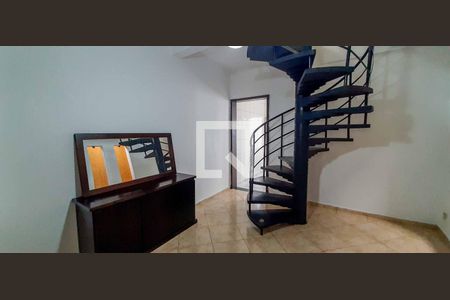 Sala  de casa para alugar com 3 quartos, 200m² em Vila Menck, Osasco