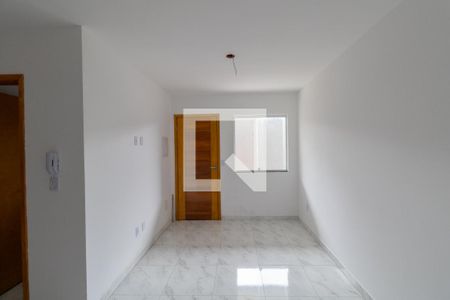 Sala e Cozinha  de casa para alugar com 2 quartos, 44m² em Cidade Patriarca, São Paulo