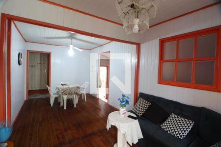 Sala de casa à venda com 4 quartos, 82m² em São José, Canoas