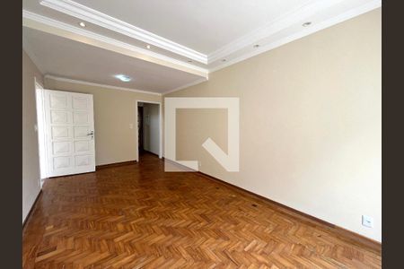 Sala de casa à venda com 5 quartos, 200m² em Campo Belo, São Paulo