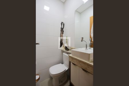 Lavabo de casa à venda com 3 quartos, 190m² em Imirim, São Paulo