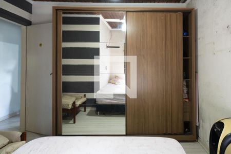 Quarto 2 de casa à venda com 4 quartos, 192m² em Glória, Porto Alegre