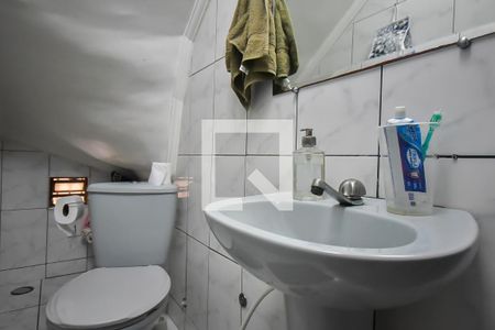 Lavabo de casa à venda com 4 quartos, 125m² em Parque Pinheiros, Taboão da Serra