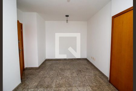 Sala de apartamento à venda com 3 quartos, 90m² em Grajaú, Belo Horizonte