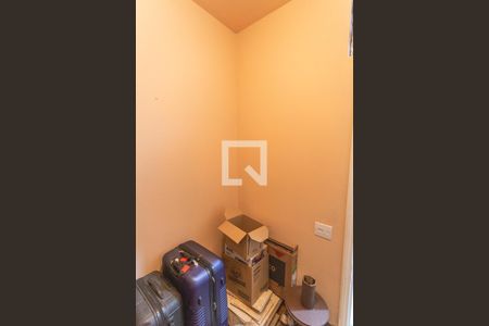 Apartamento à venda com 115m², 3 quartos e sem vaga Apartamento à venda com 115m², 3 quartos e sem vagaQuarto de Serviço