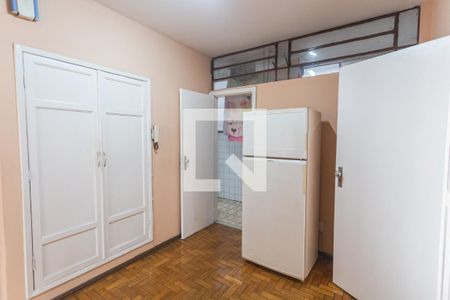 Apartamento à venda com 115m², 3 quartos e sem vaga Apartamento à venda com 115m², 3 quartos e sem vagaCopa
