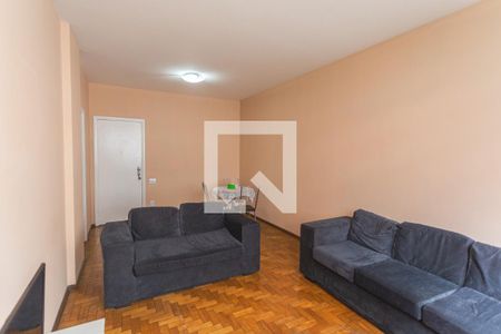 Apartamento à venda com 115m², 3 quartos e sem vagaSala