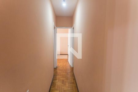 Apartamento à venda com 115m², 3 quartos e sem vaga Apartamento à venda com 115m², 3 quartos e sem vagaCorredor