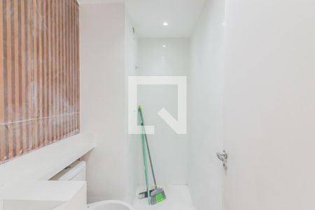 Banheiro de apartamento à venda com 1 quarto, 34m² em Butantã, São Paulo