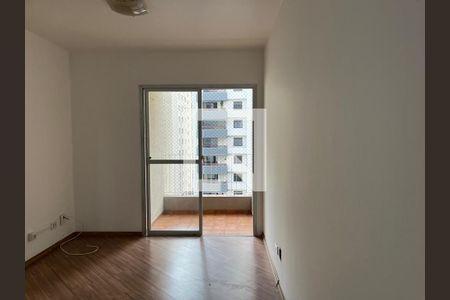 Foto 03 de apartamento à venda com 3 quartos, 79m² em Chora Menino, São Paulo