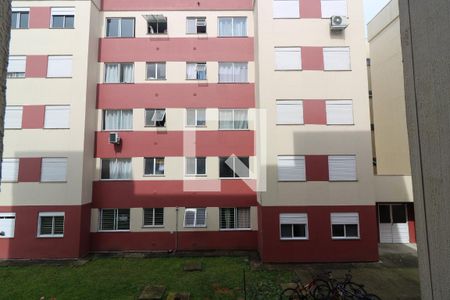 Vista da Sala de apartamento para alugar com 2 quartos, 51m² em Chapéu do Sol, Porto Alegre