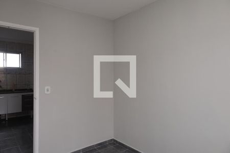 Quarto 2 de apartamento para alugar com 2 quartos, 48m² em Itaquera, São Paulo