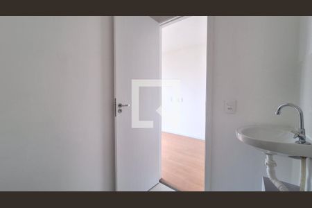 Banheiro de apartamento para alugar com 1 quarto, 17m² em Lapa, São Paulo