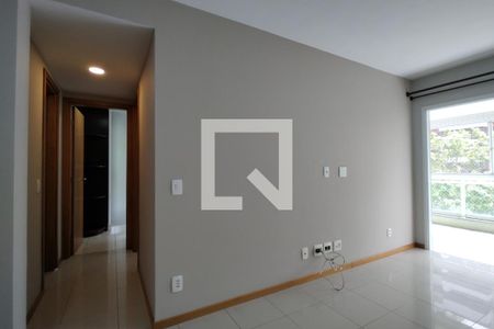 Sala de apartamento para alugar com 2 quartos, 81m² em Barra da Tijuca, Rio de Janeiro