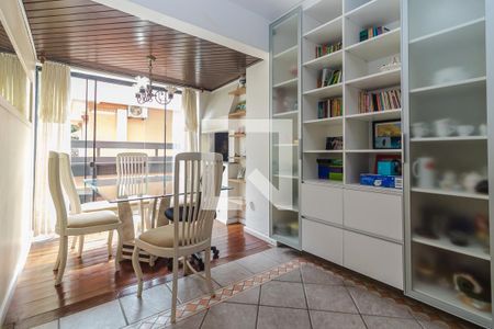 Sala de apartamento à venda com 3 quartos, 91m² em Ipanema, Porto Alegre