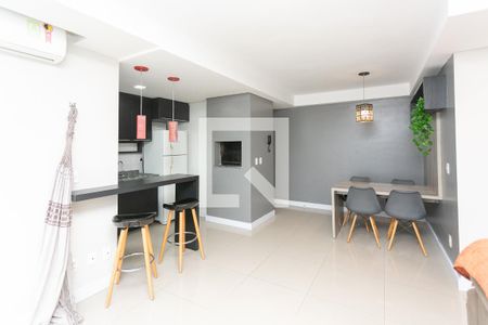 Sala de apartamento à venda com 2 quartos, 70m² em Passo D’areia, Porto Alegre