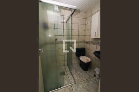 Banheiro de apartamento para alugar com 1 quarto, 58m² em Cristal, Porto Alegre