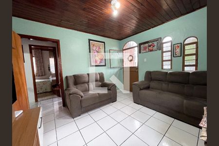 Sala de casa à venda com 2 quartos, 90m² em Feitoria, São Leopoldo