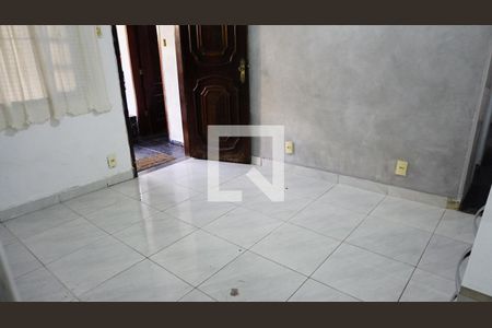 Casa de condomínio à venda com 450m², 4 quartos e 2 vagasSala