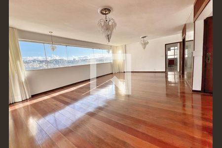 Sala de apartamento à venda com 4 quartos, 180m² em Santo Antônio, Belo Horizonte