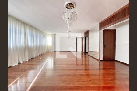 Sala de apartamento à venda com 4 quartos, 180m² em Santo Antônio, Belo Horizonte